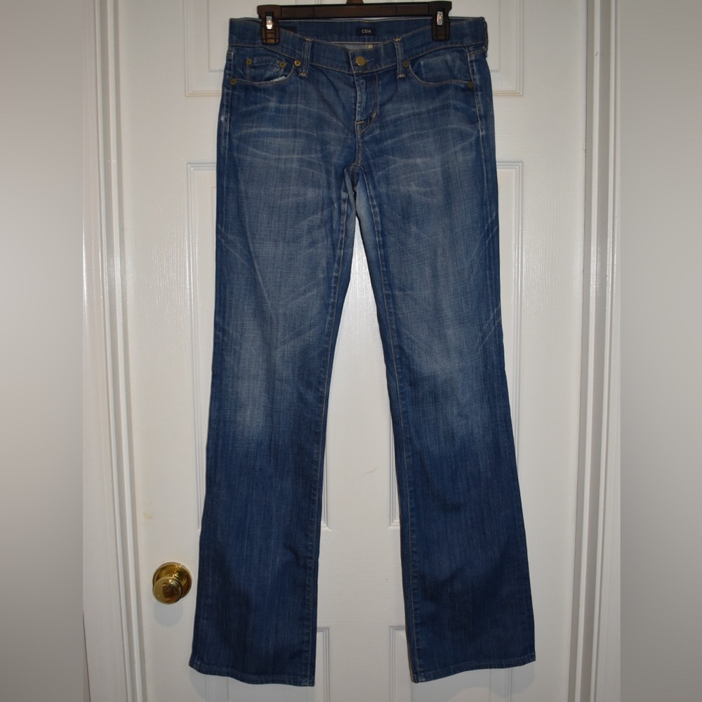 Citizens Of Humanity Low Waist Boot Cut Jeans. Size 29